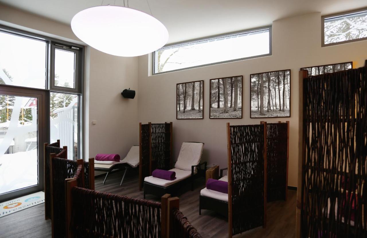 אוברהוף Konsum Gaestehaus Quisisana - Oberhof מראה חיצוני תמונה