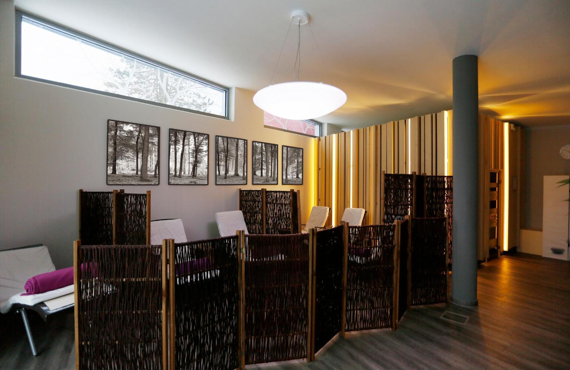 אוברהוף Konsum Gaestehaus Quisisana - Oberhof מראה חיצוני תמונה